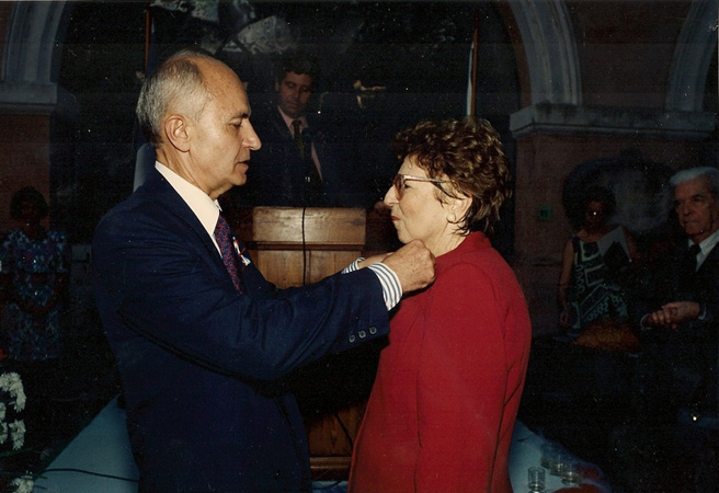Palmas acadêmicas, Consulado da França - 1995